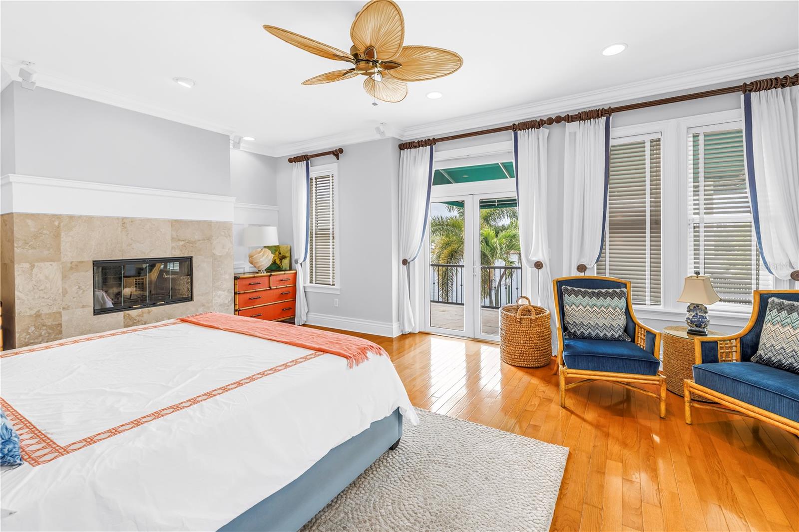 1133 ABBEYS WAY, TAMPA, FL, 33602