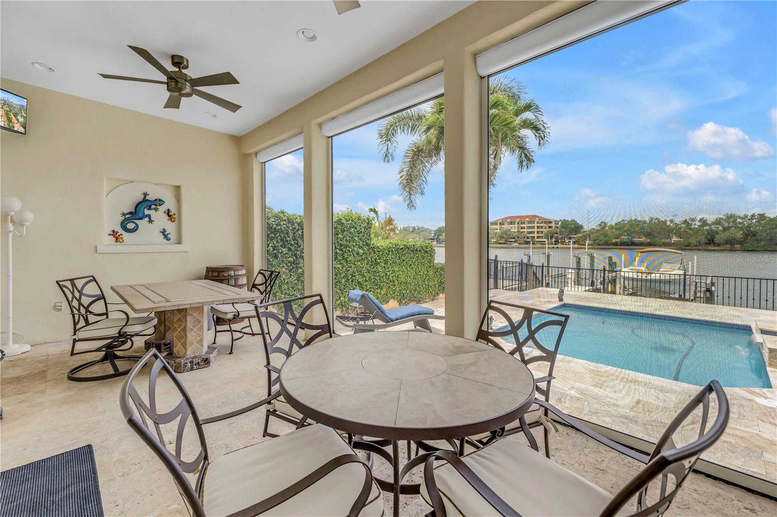 1133 ABBEYS WAY, TAMPA, FL, 33602