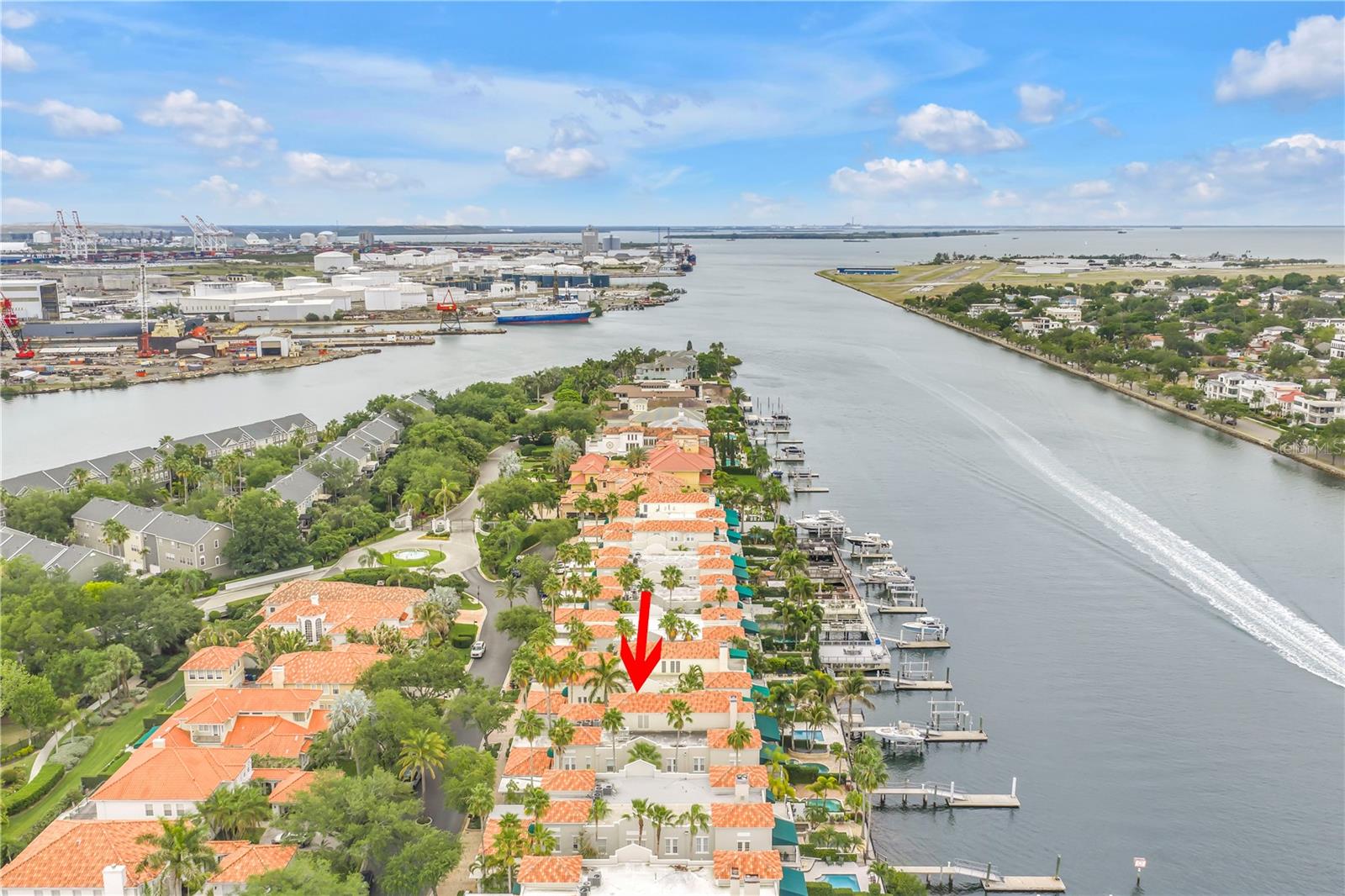 1133 ABBEYS WAY, TAMPA, FL, 33602