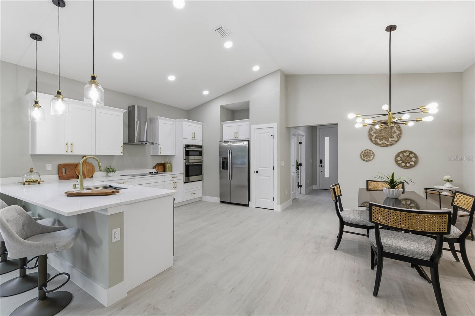 8316 N EDISON AVE, TAMPA, FL, 33604