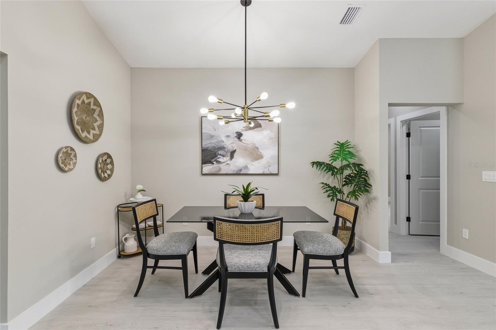 8316 N EDISON AVE, TAMPA, FL, 33604