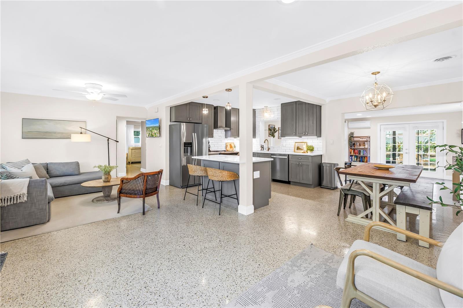 4039 ALBERCA WAY S, ST PETERSBURG, FL, 33712