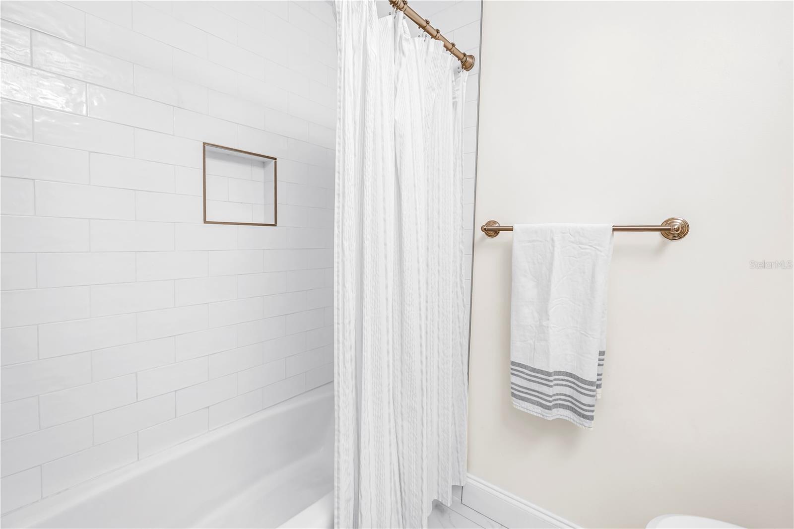 4039 ALBERCA WAY S, ST PETERSBURG, FL, 33712