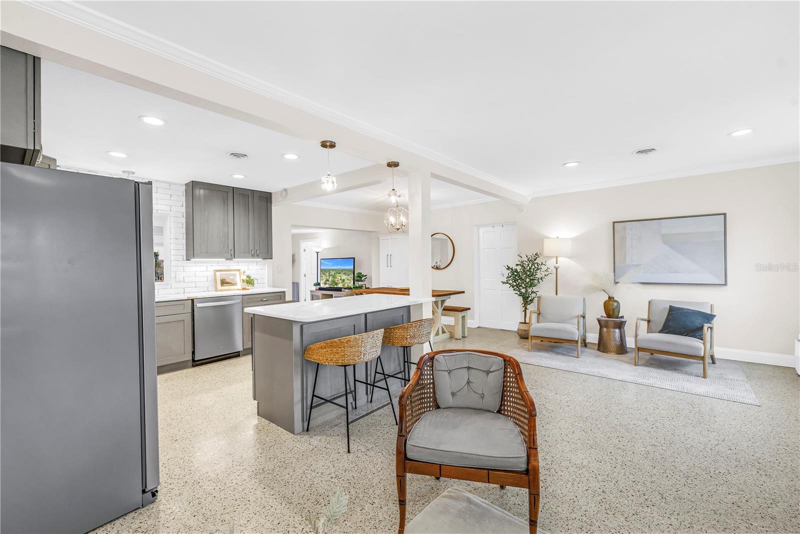 4039 ALBERCA WAY S, ST PETERSBURG, FL, 33712