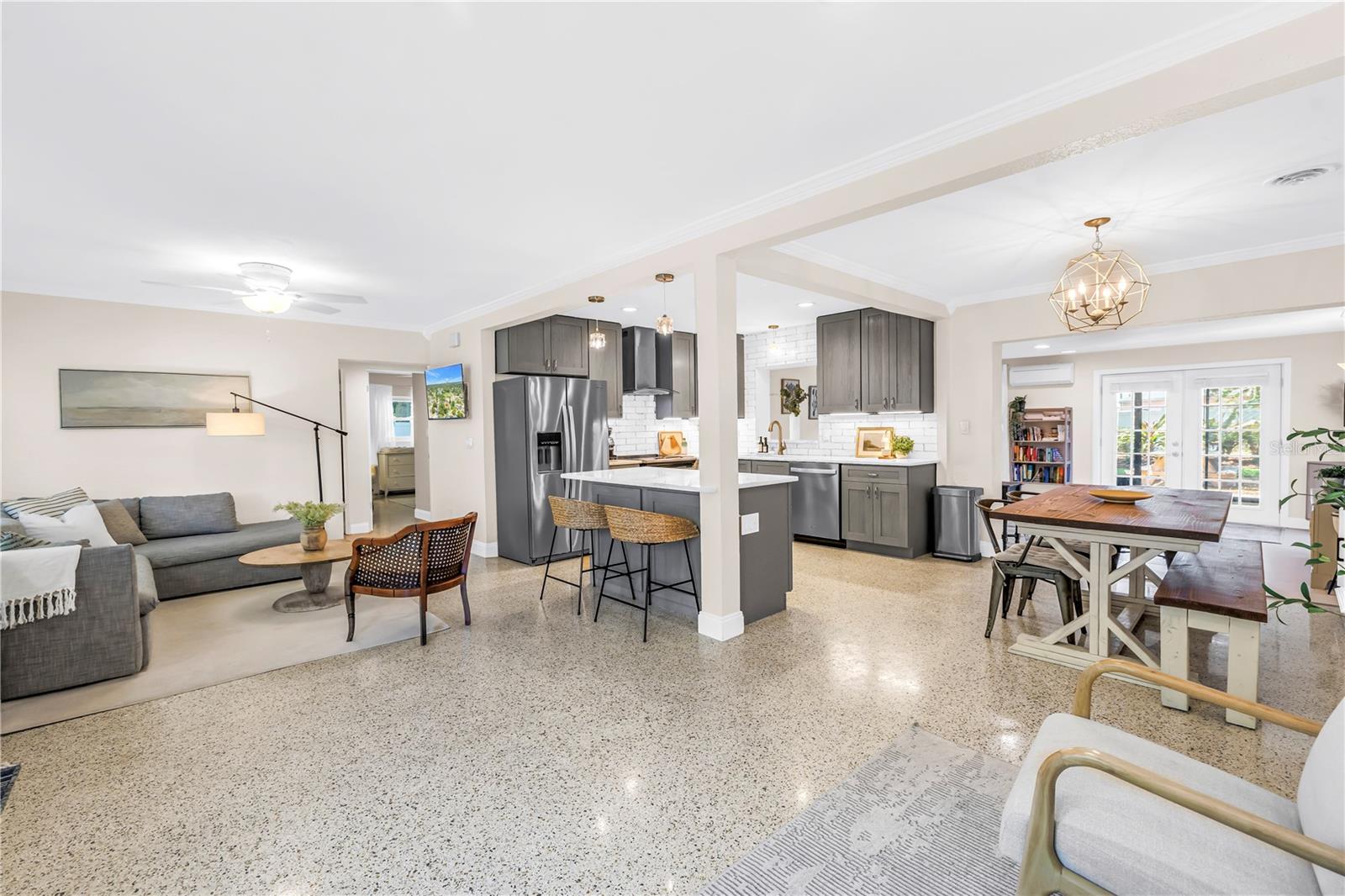 4039 ALBERCA WAY S, ST PETERSBURG, FL, 33712