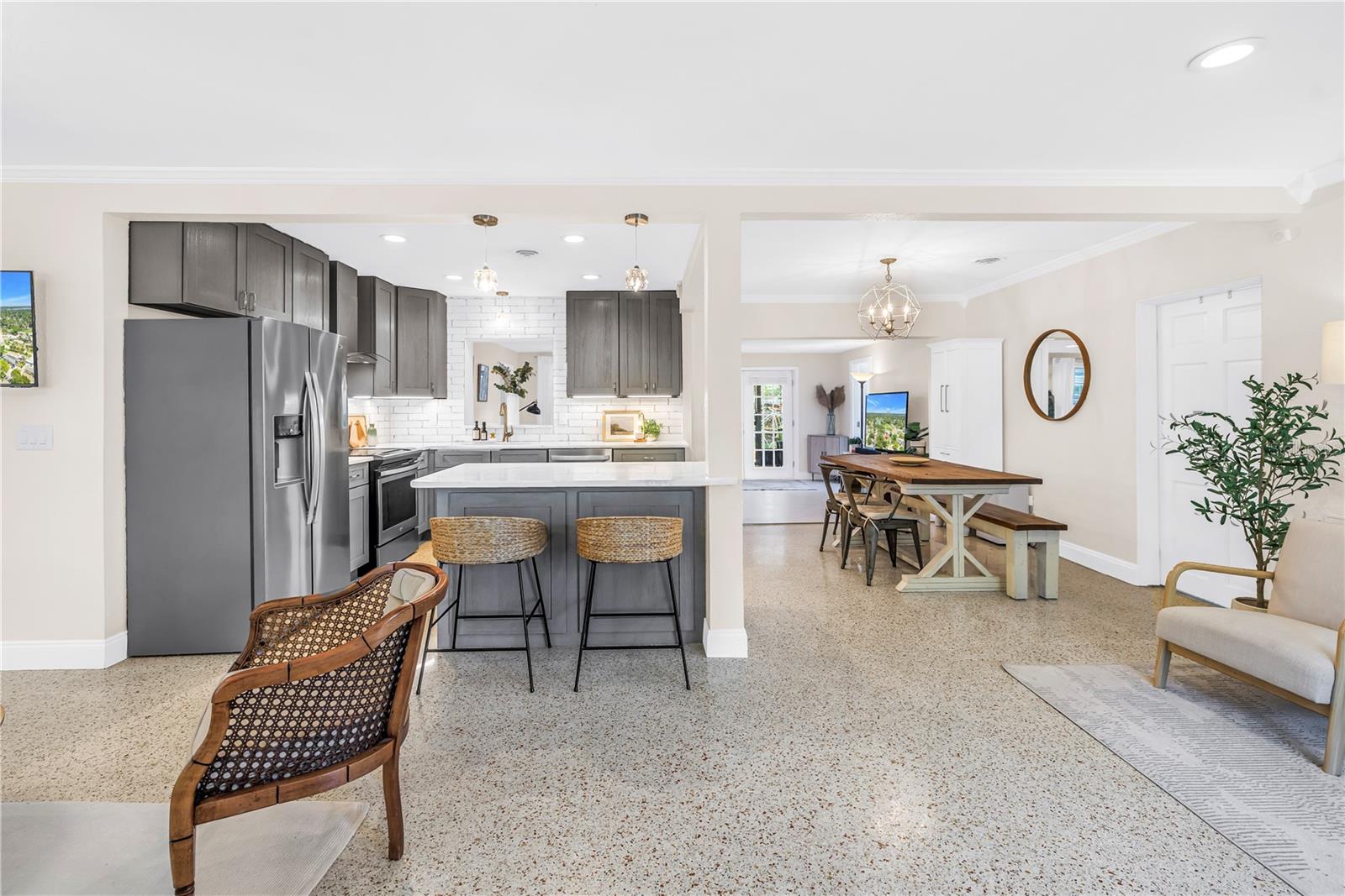 4039 ALBERCA WAY S, ST PETERSBURG, FL, 33712