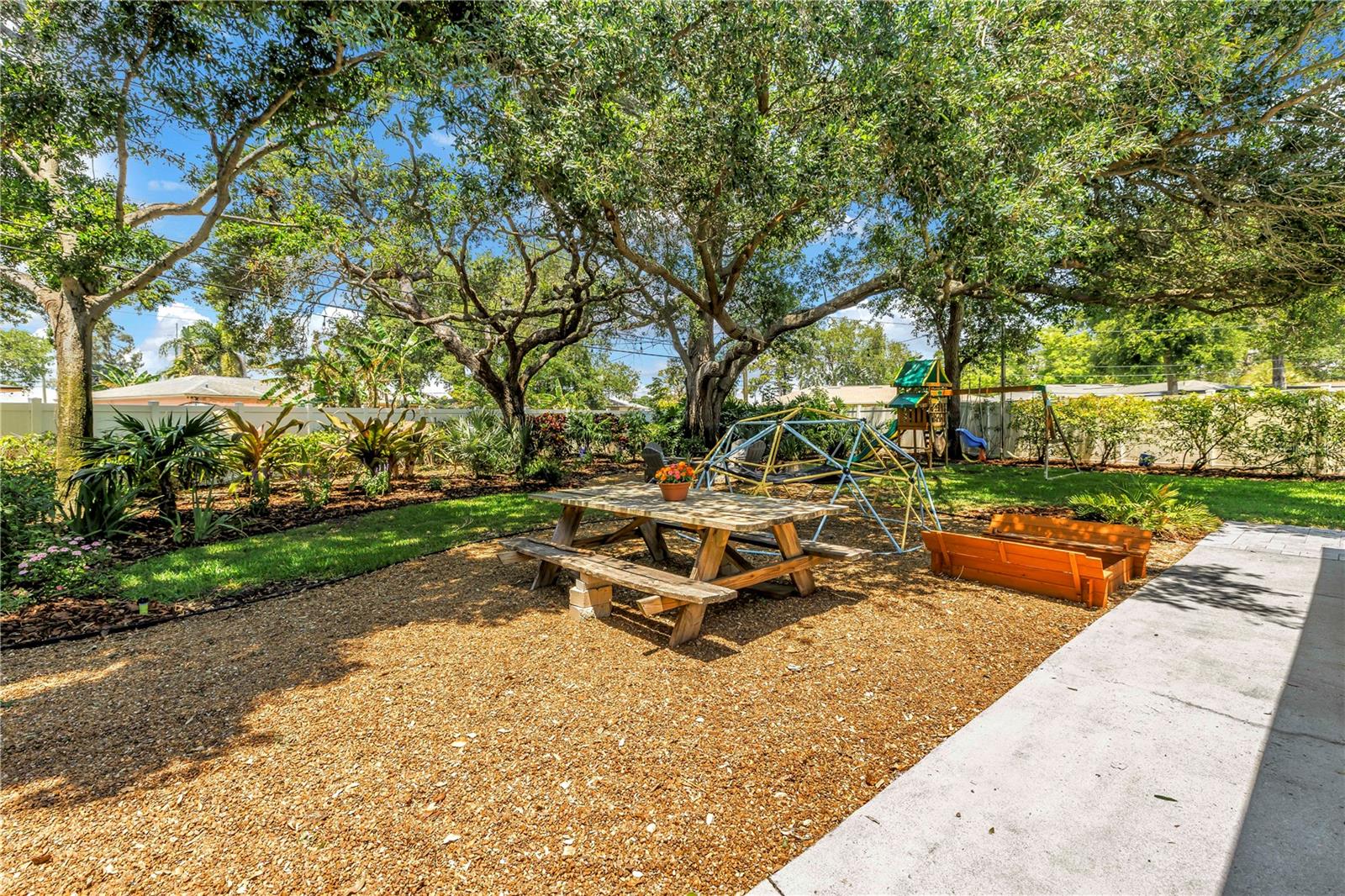 4039 ALBERCA WAY S, ST PETERSBURG, FL, 33712