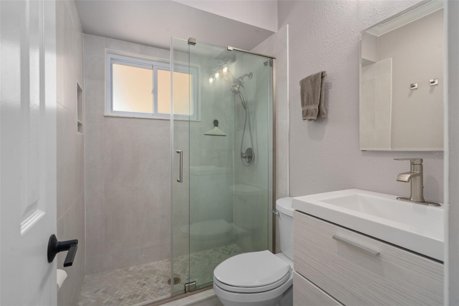 1007 E JEAN ST, TAMPA, FL, 33604