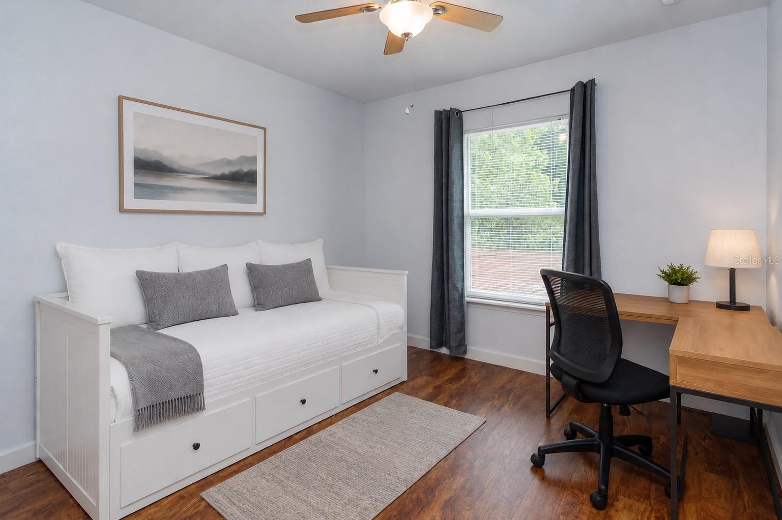 573 CHARLES AVE, ORANGE CITY, FL, 32763