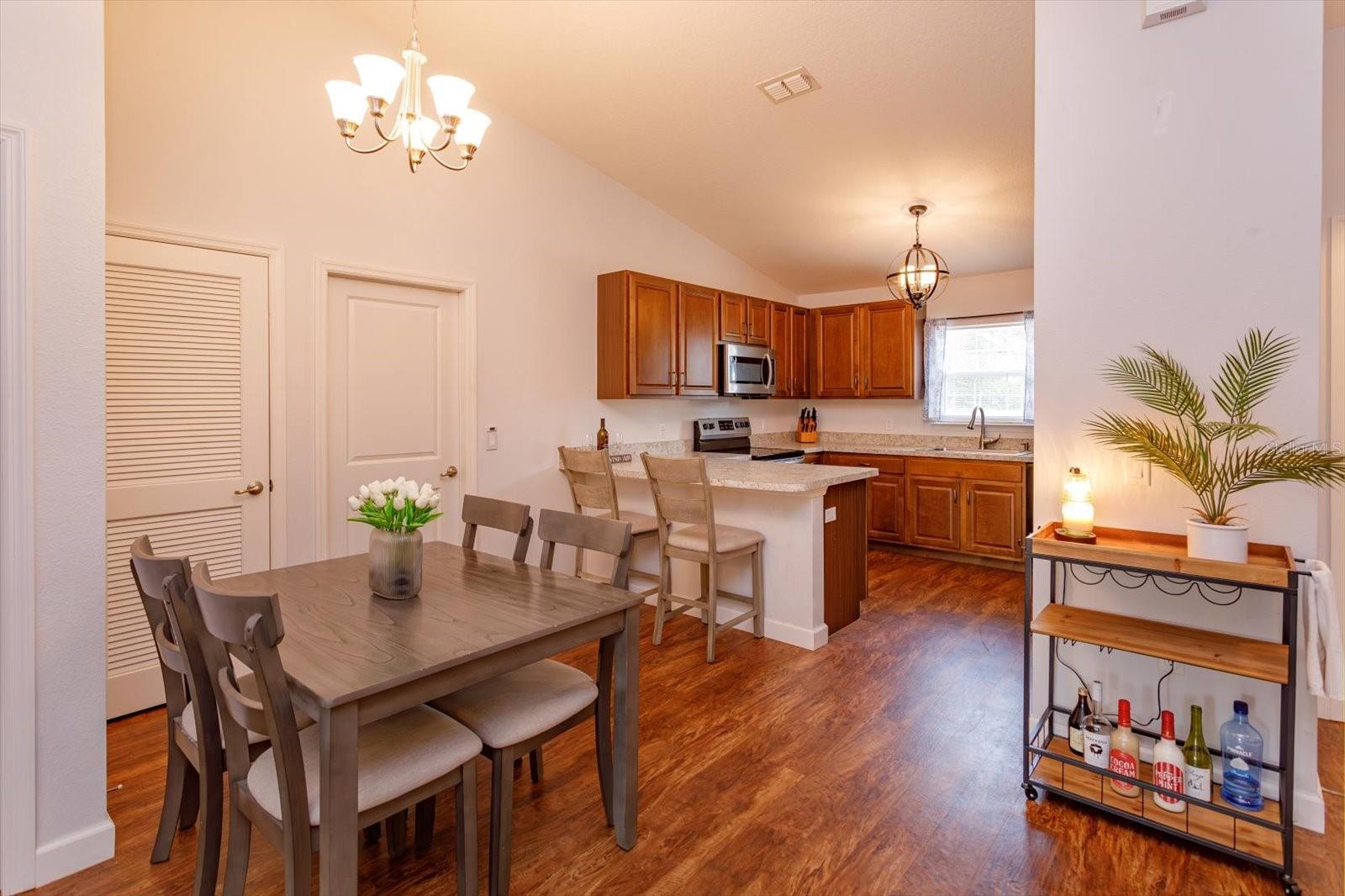 573 CHARLES AVE, ORANGE CITY, FL, 32763