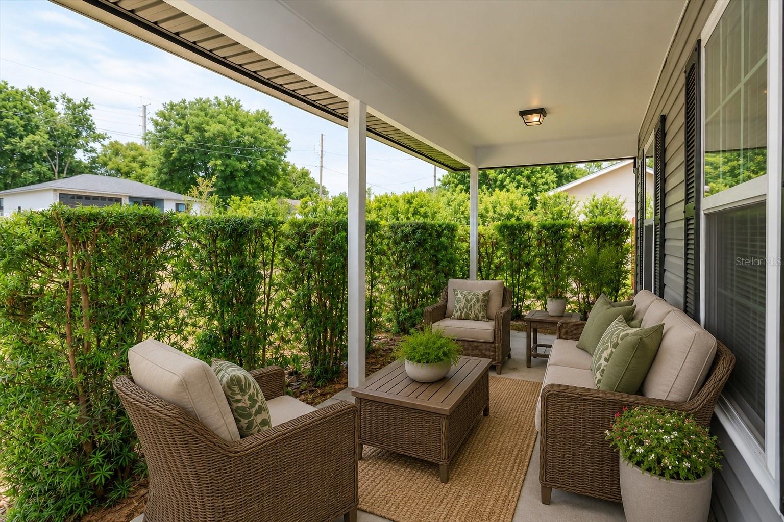 573 CHARLES AVE, ORANGE CITY, FL, 32763