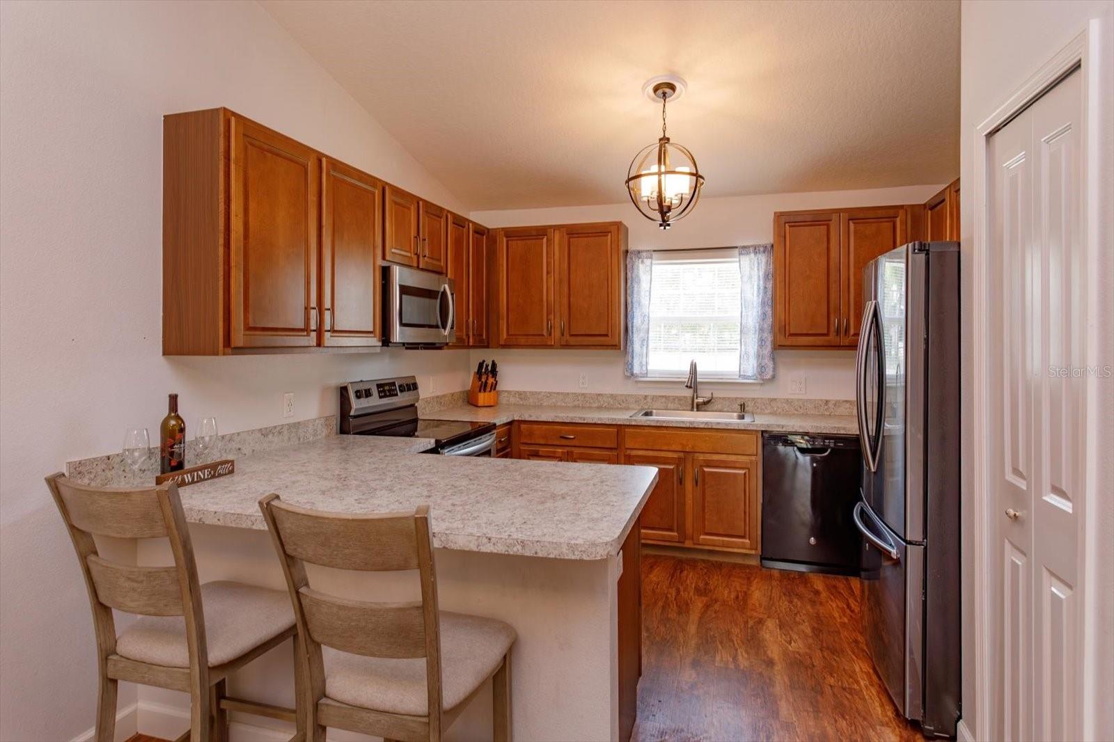 573 CHARLES AVE, ORANGE CITY, FL, 32763