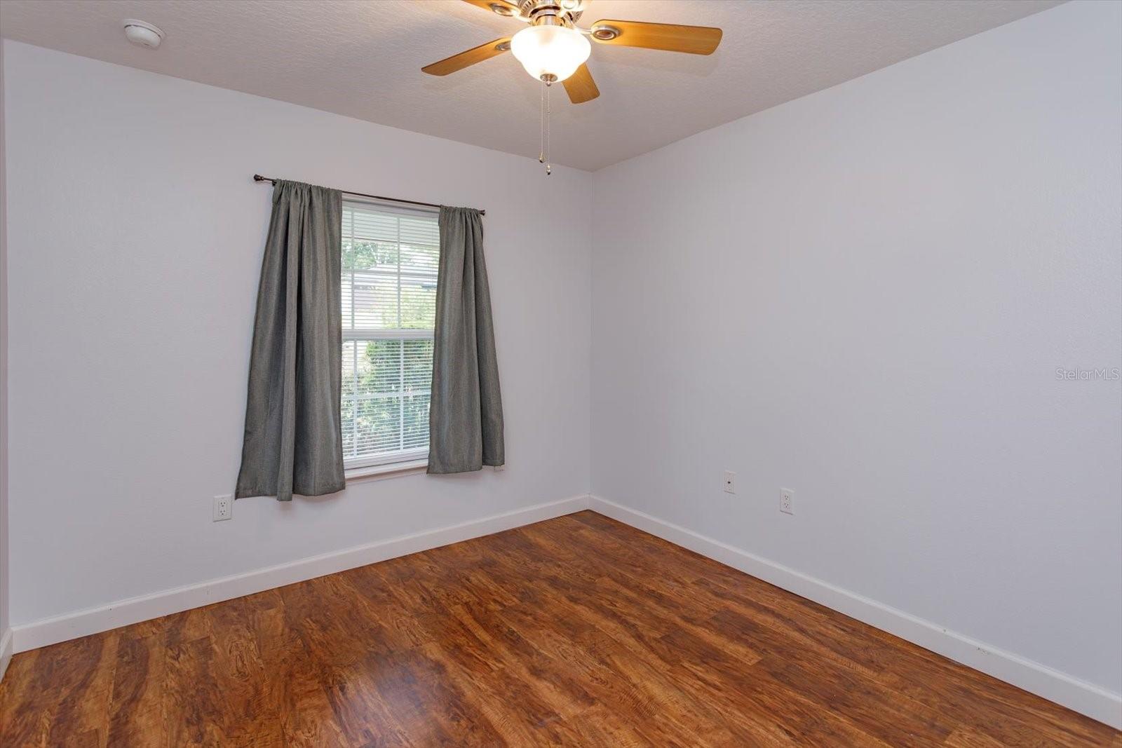 573 CHARLES AVE, ORANGE CITY, FL, 32763