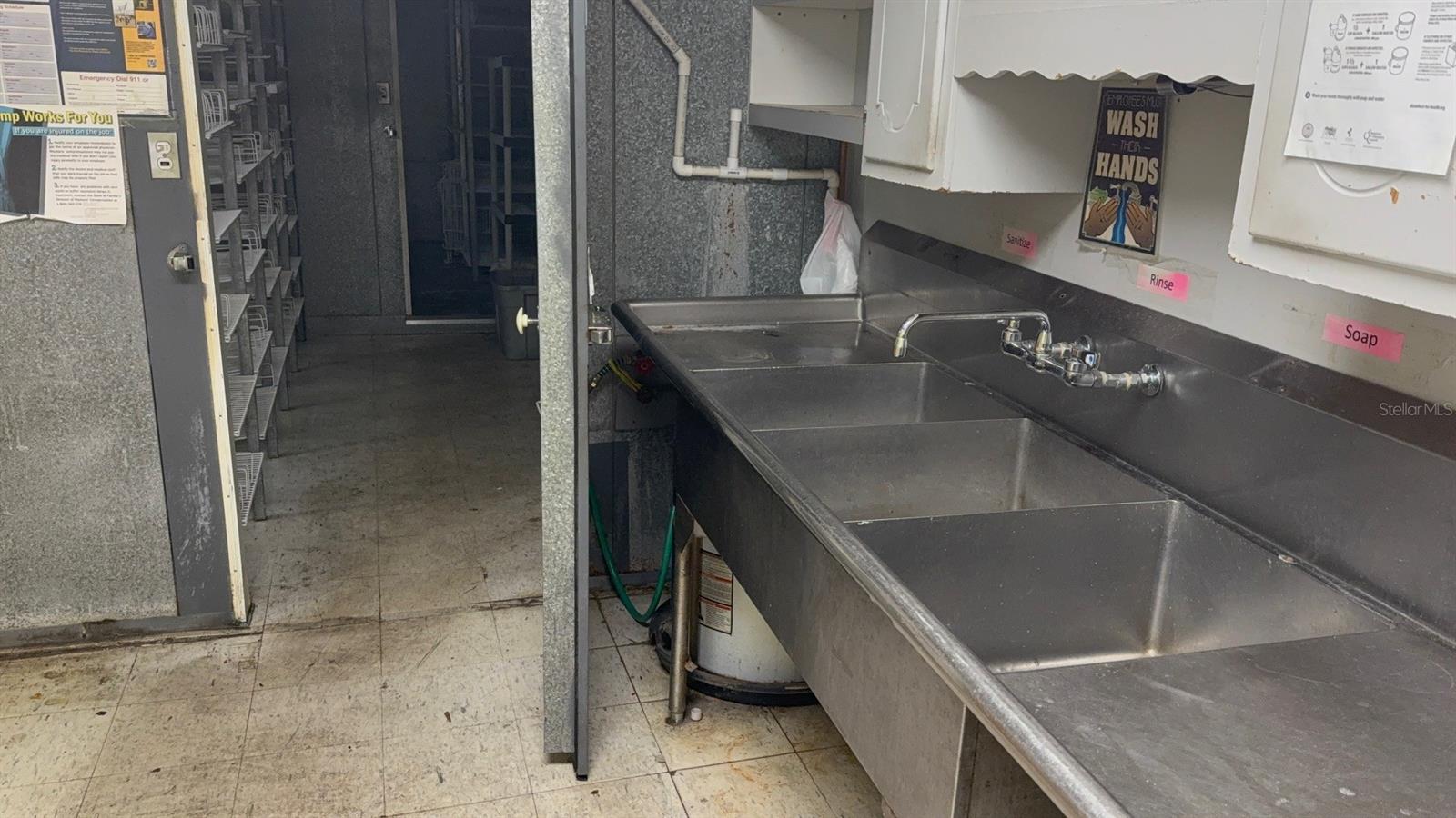 2916 S WASHINGTON AVE, TITUSVILLE, FL, 32780