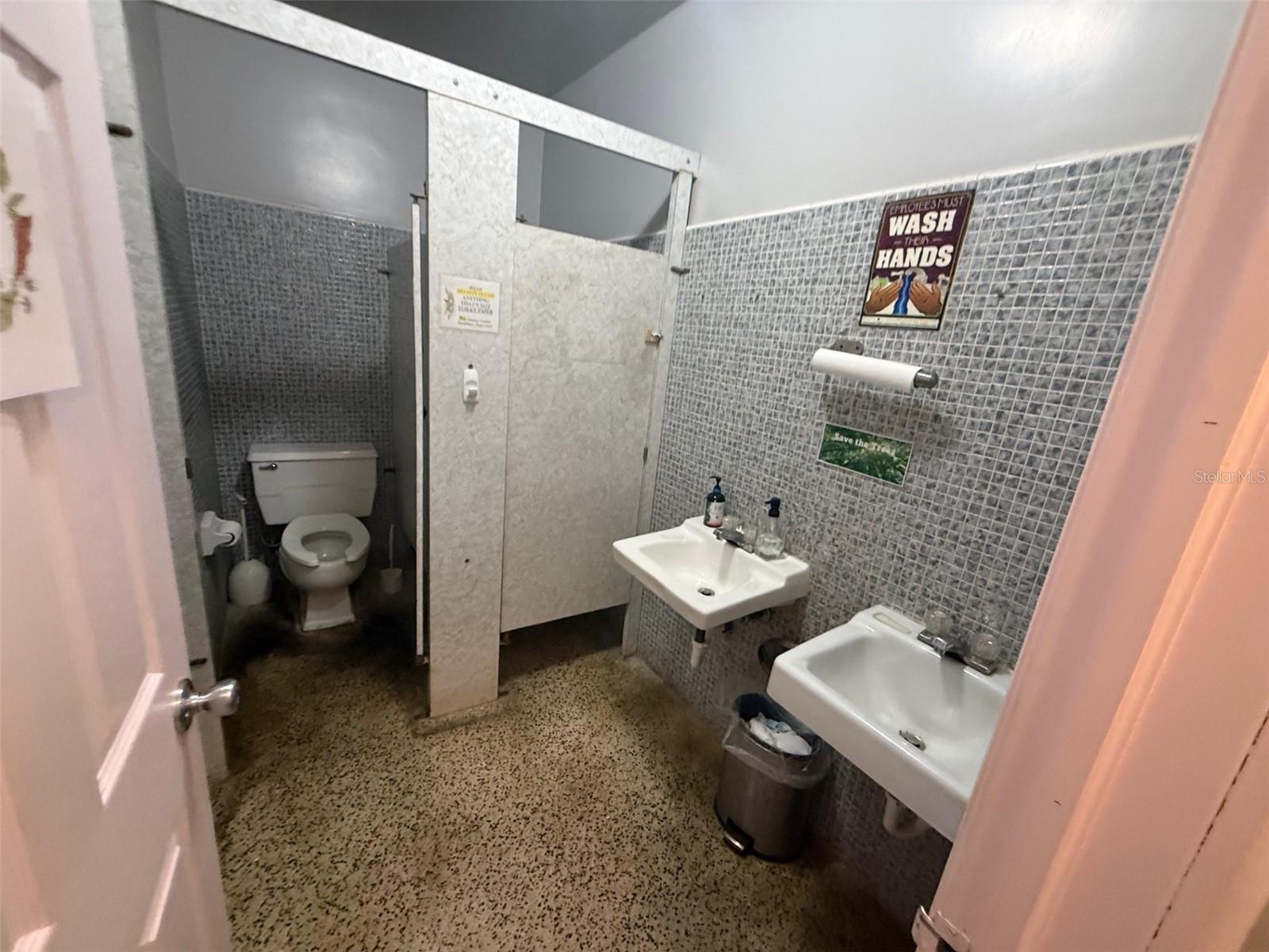 2916 S WASHINGTON AVE, TITUSVILLE, FL, 32780