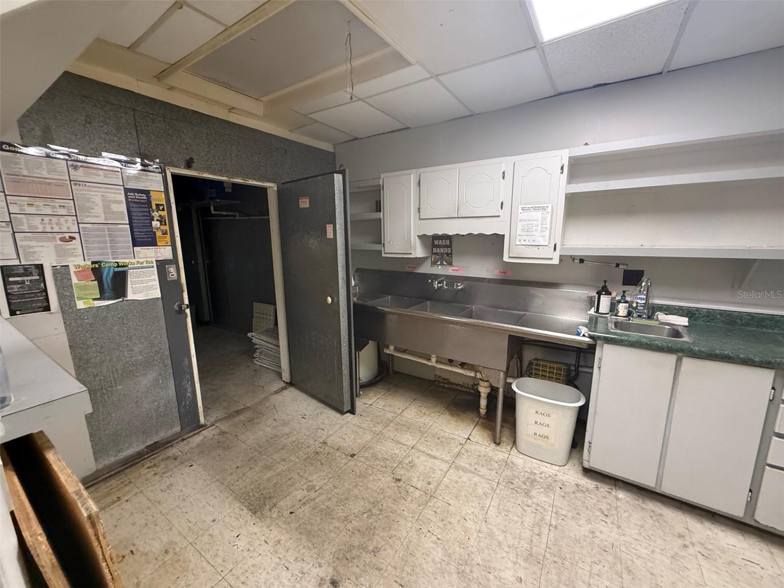 2916 S WASHINGTON AVE, TITUSVILLE, FL, 32780