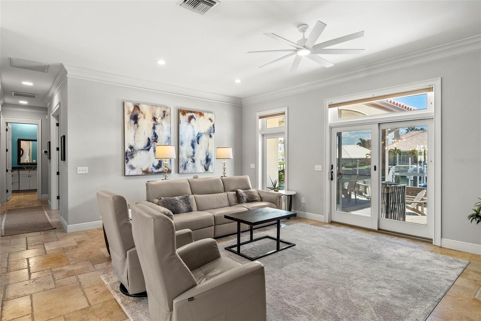 2028 ILLINOIS AVE NE, ST PETERSBURG, FL, 33703