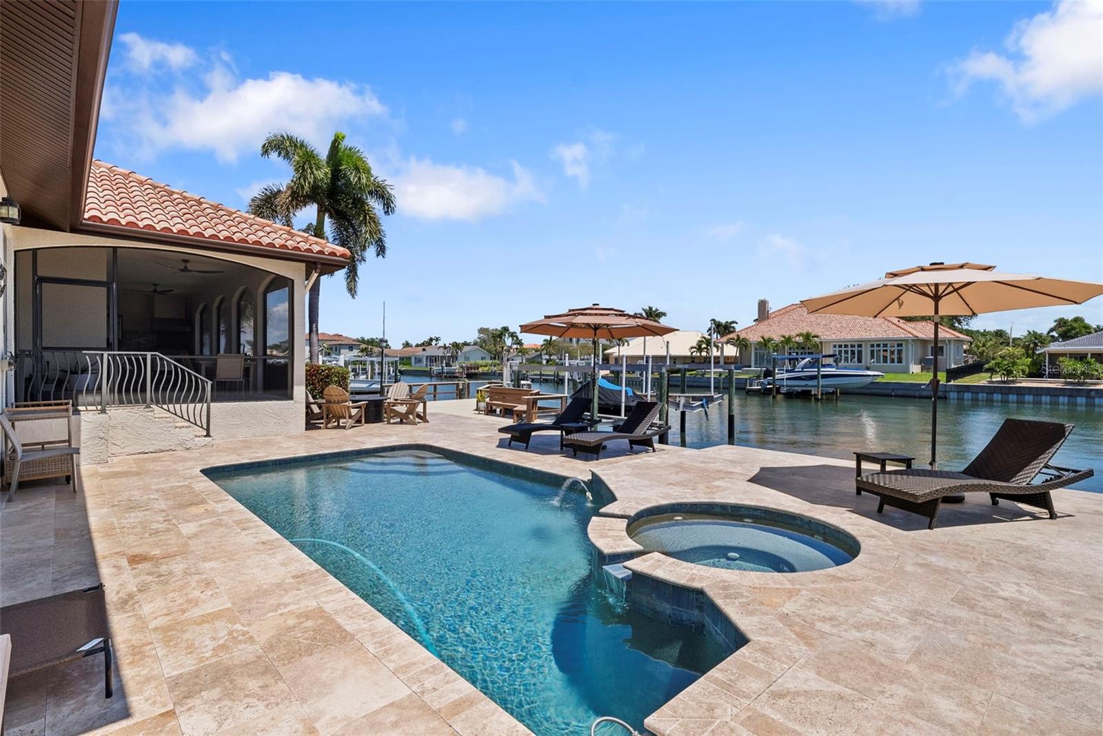 2028 ILLINOIS AVE NE, ST PETERSBURG, FL, 33703