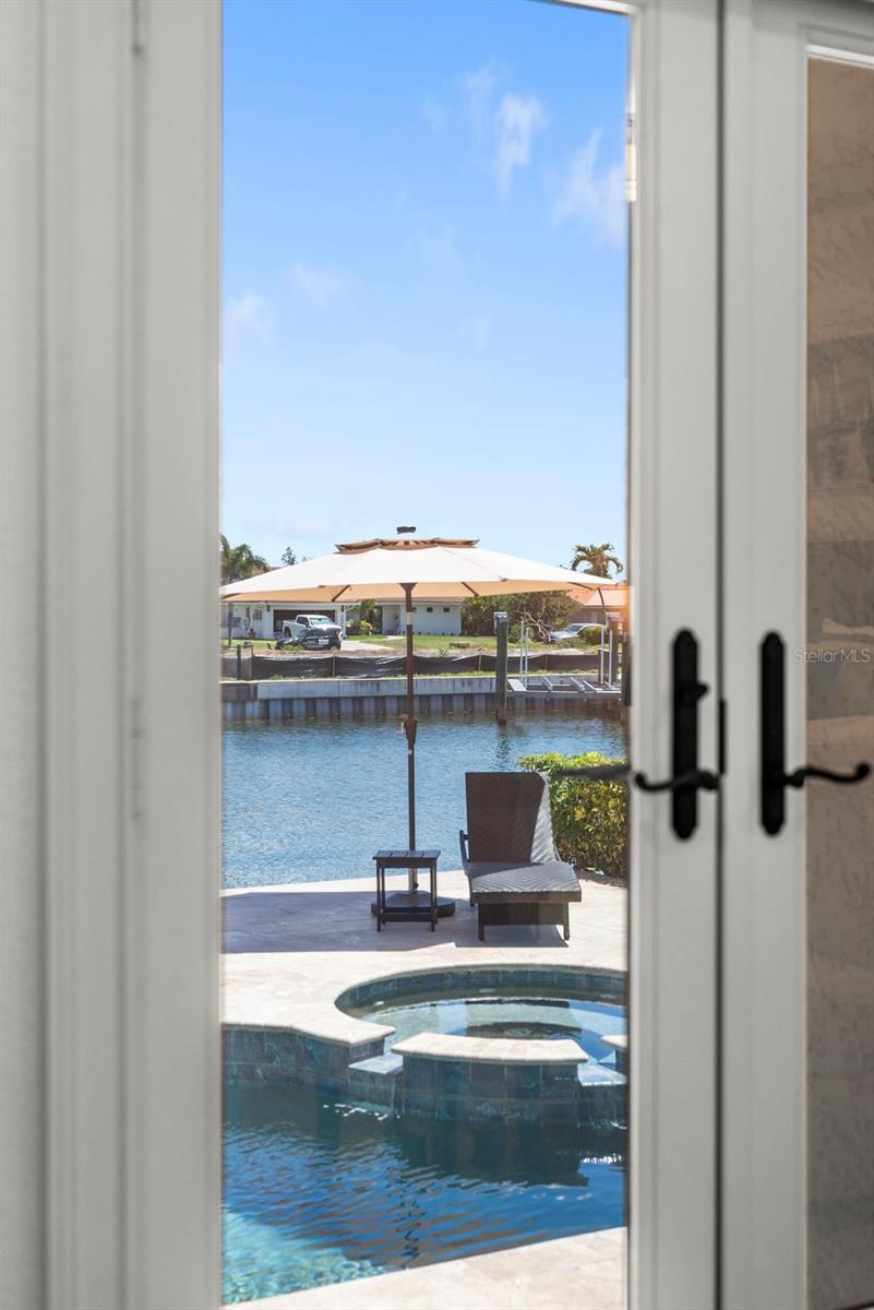 2028 ILLINOIS AVE NE, ST PETERSBURG, FL, 33703