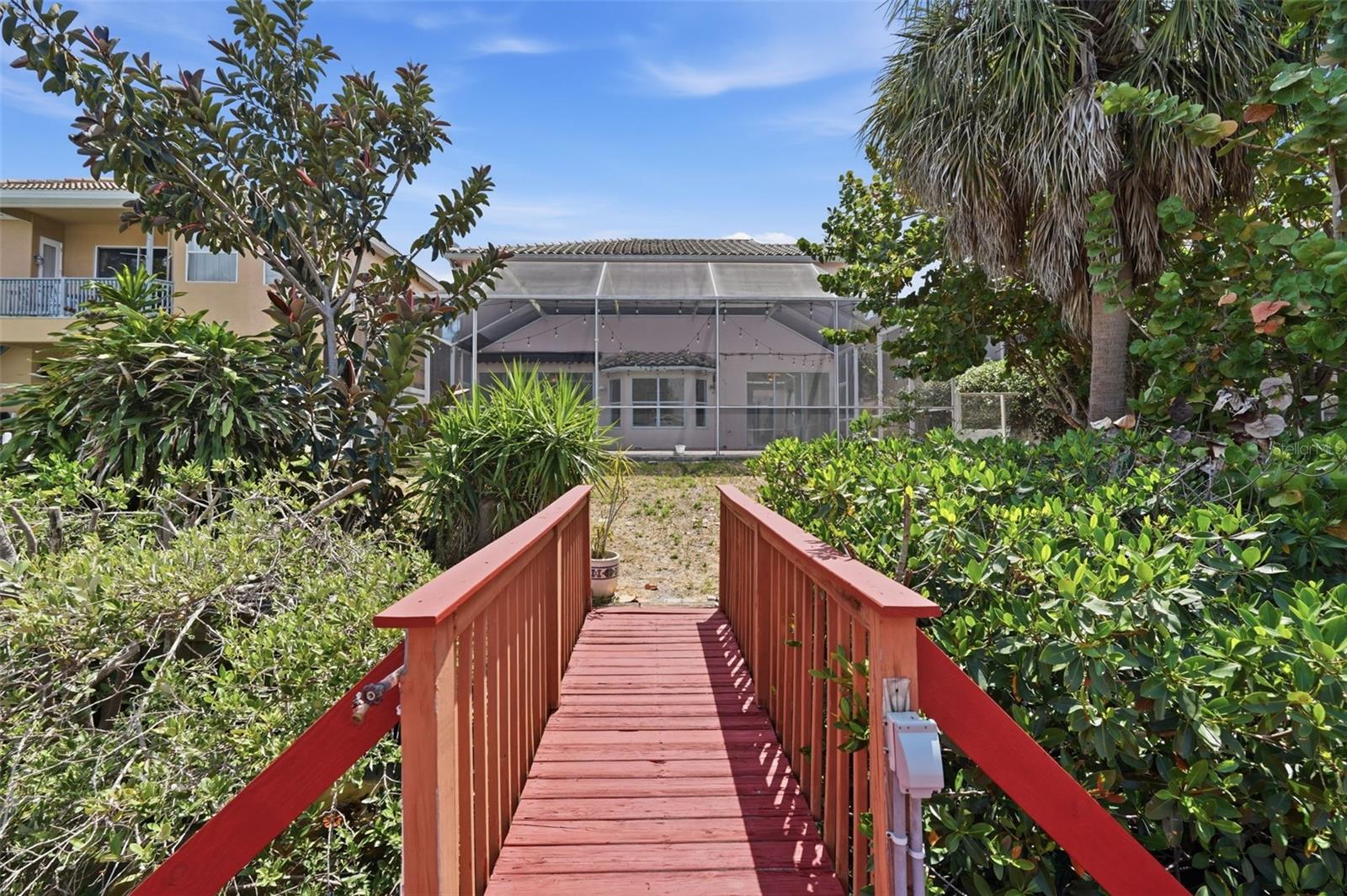 10621 HATTERAS DR, TAMPA, FL, 33615