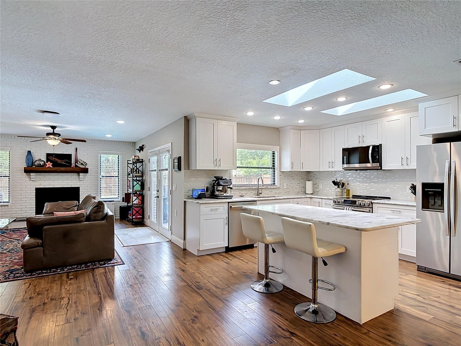 800 UPSALA RD, SANFORD, FL, 32771