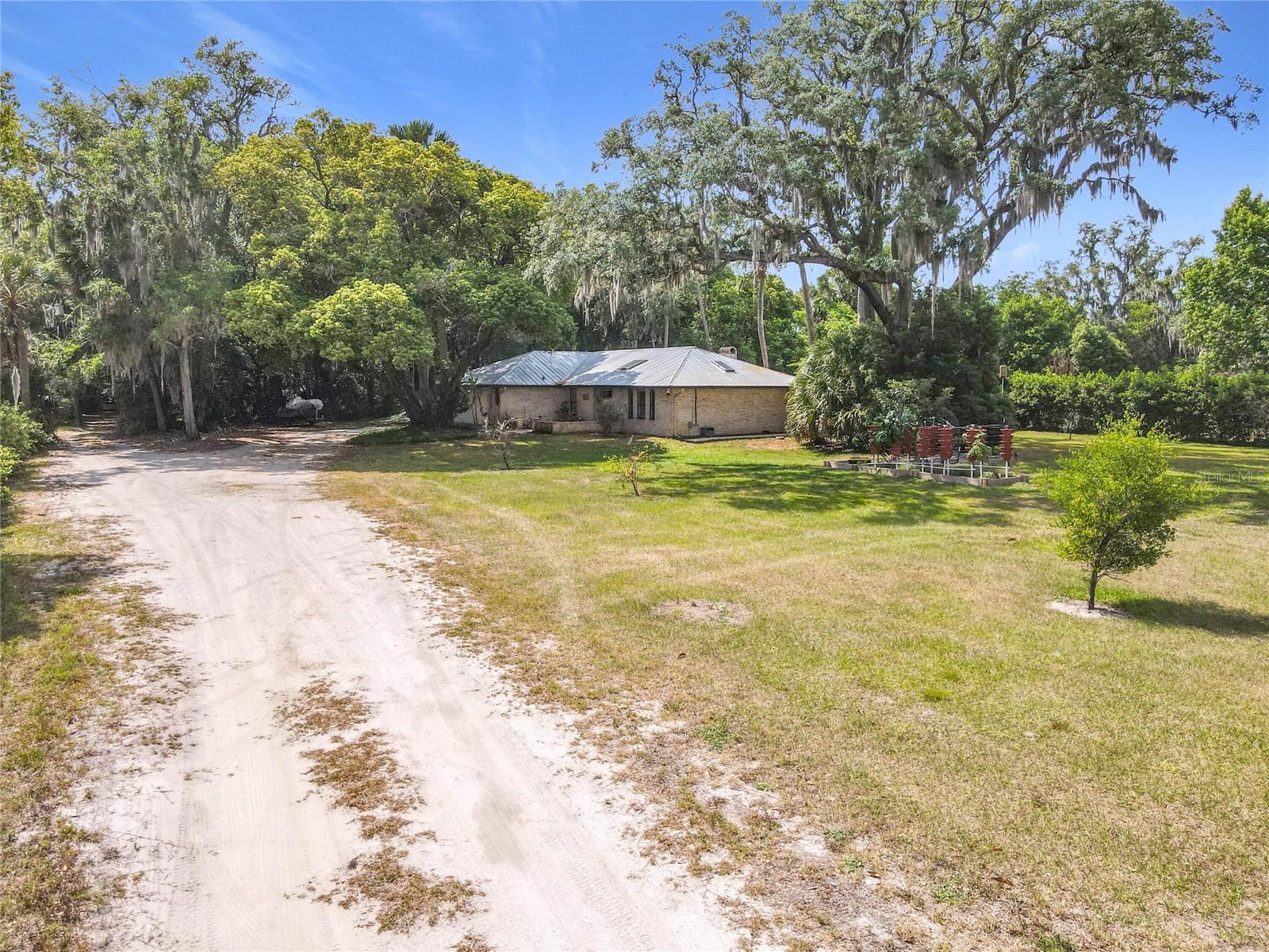 800 UPSALA RD, SANFORD, FL, 32771