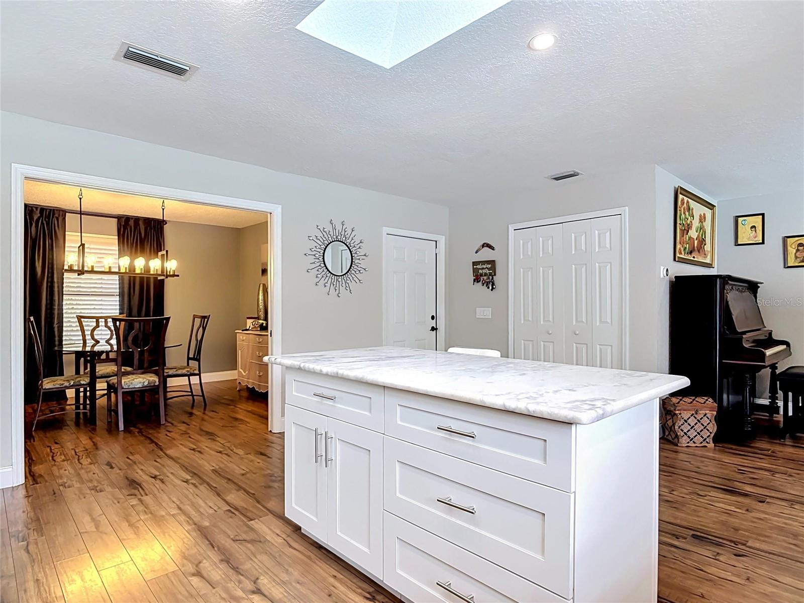800 UPSALA RD, SANFORD, FL, 32771