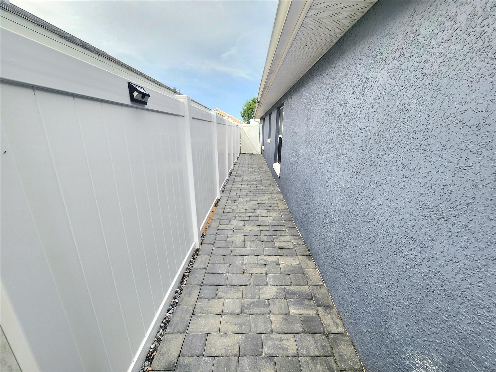 218 HAVERSHAM WAY, DAVENPORT, FL, 33897