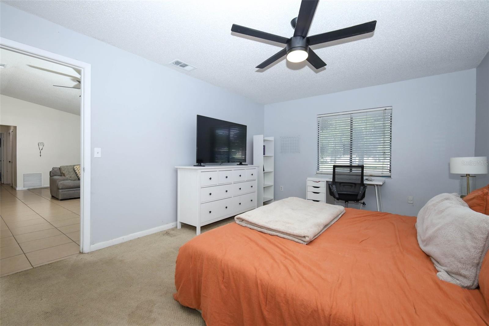 1064 E NORMANDY BLVD, DELTONA, FL, 32725