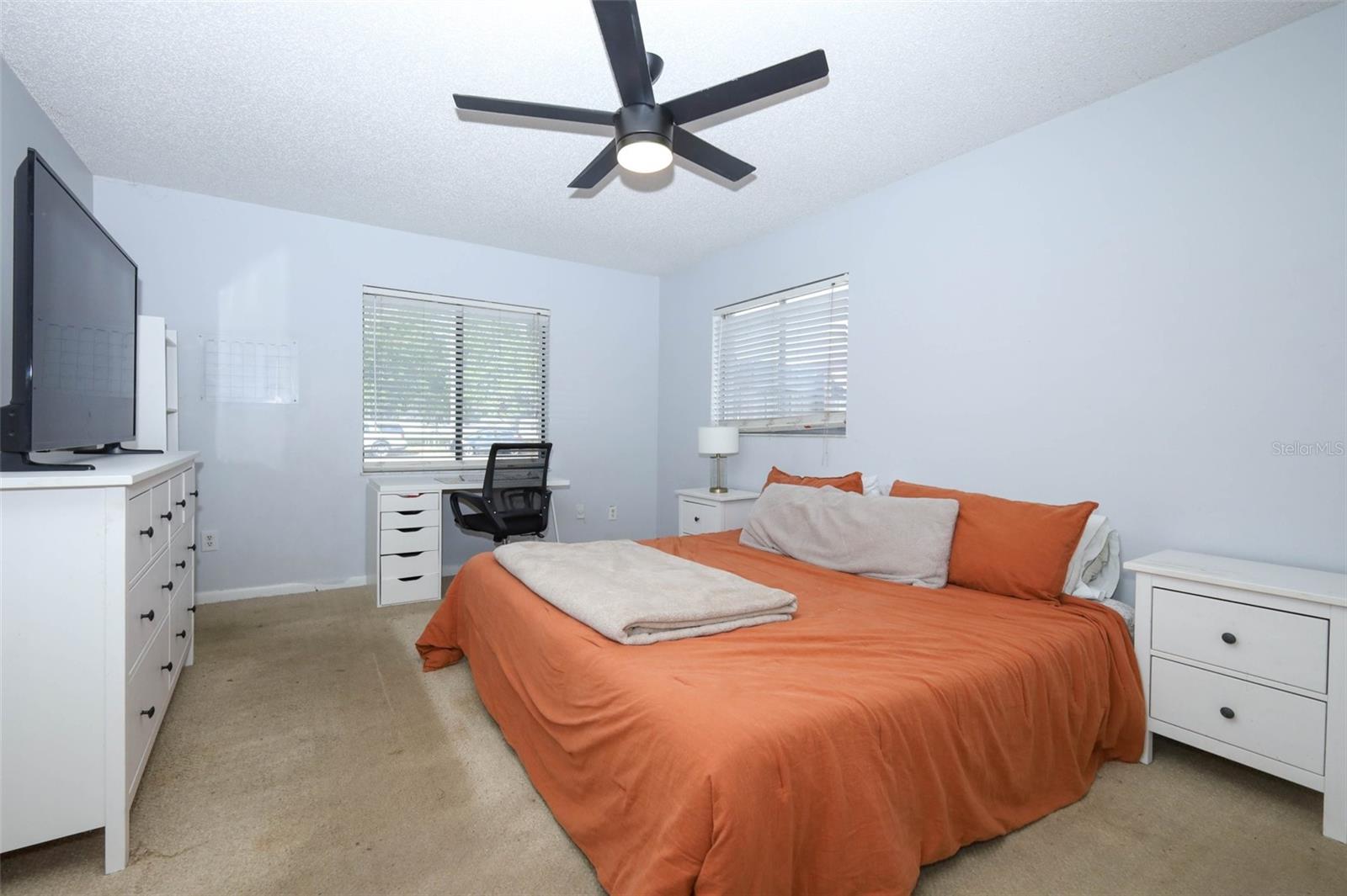 1064 E NORMANDY BLVD, DELTONA, FL, 32725