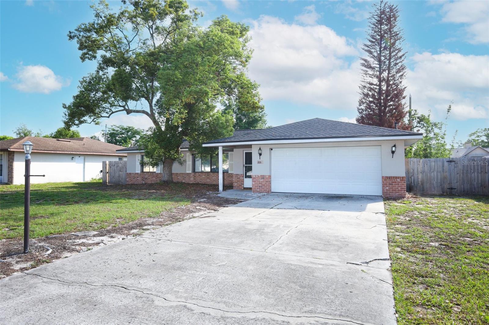 1064 E NORMANDY BLVD, DELTONA, FL, 32725