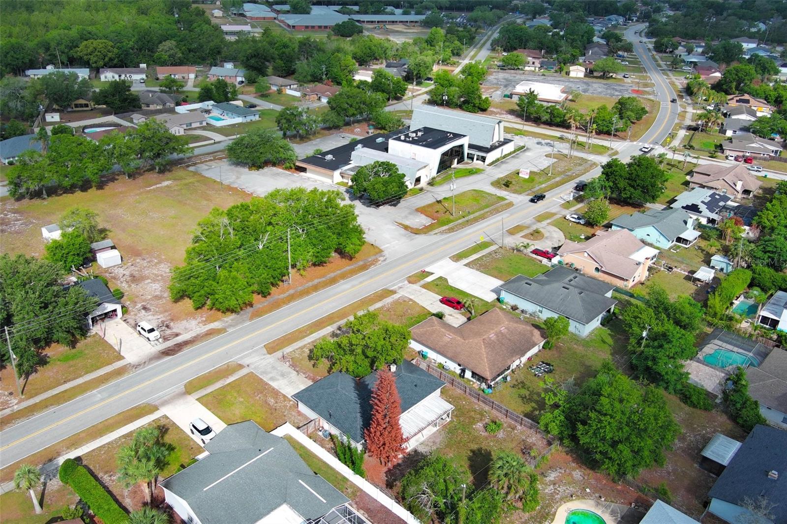 1064 E NORMANDY BLVD, DELTONA, FL, 32725