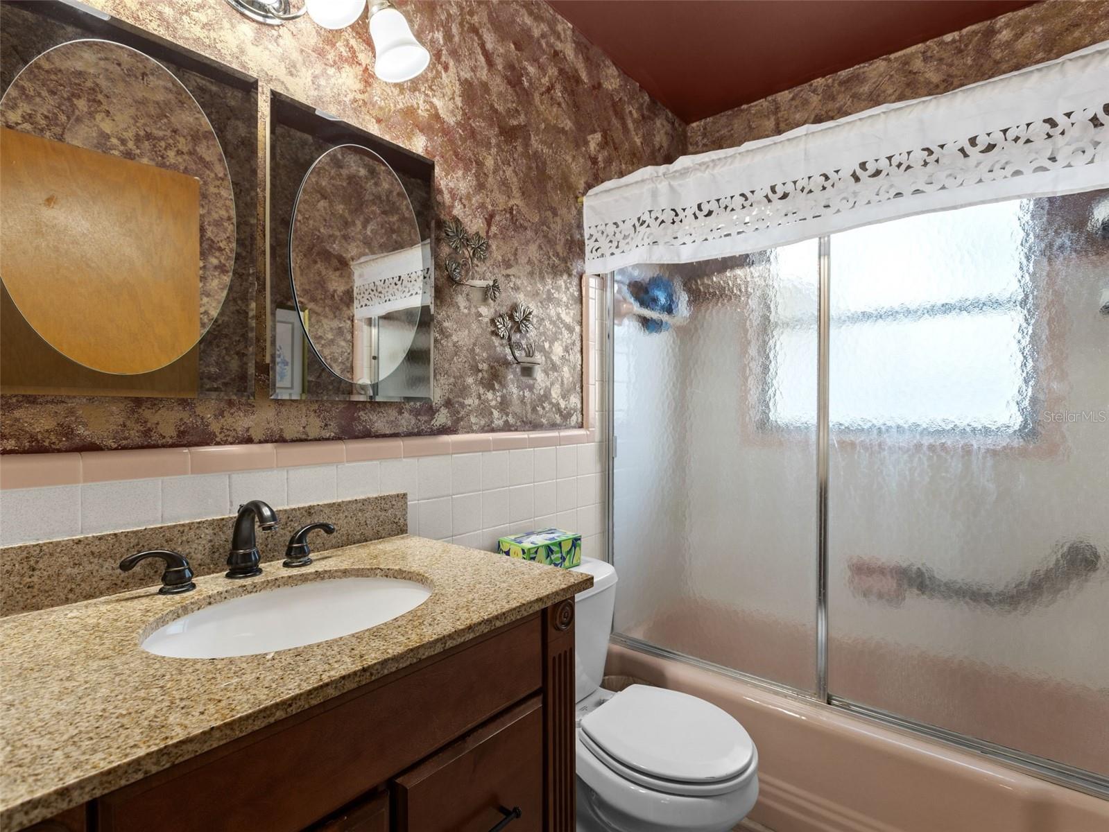 2047 GREENBRIAR BLVD, CLEARWATER, FL, 33763
