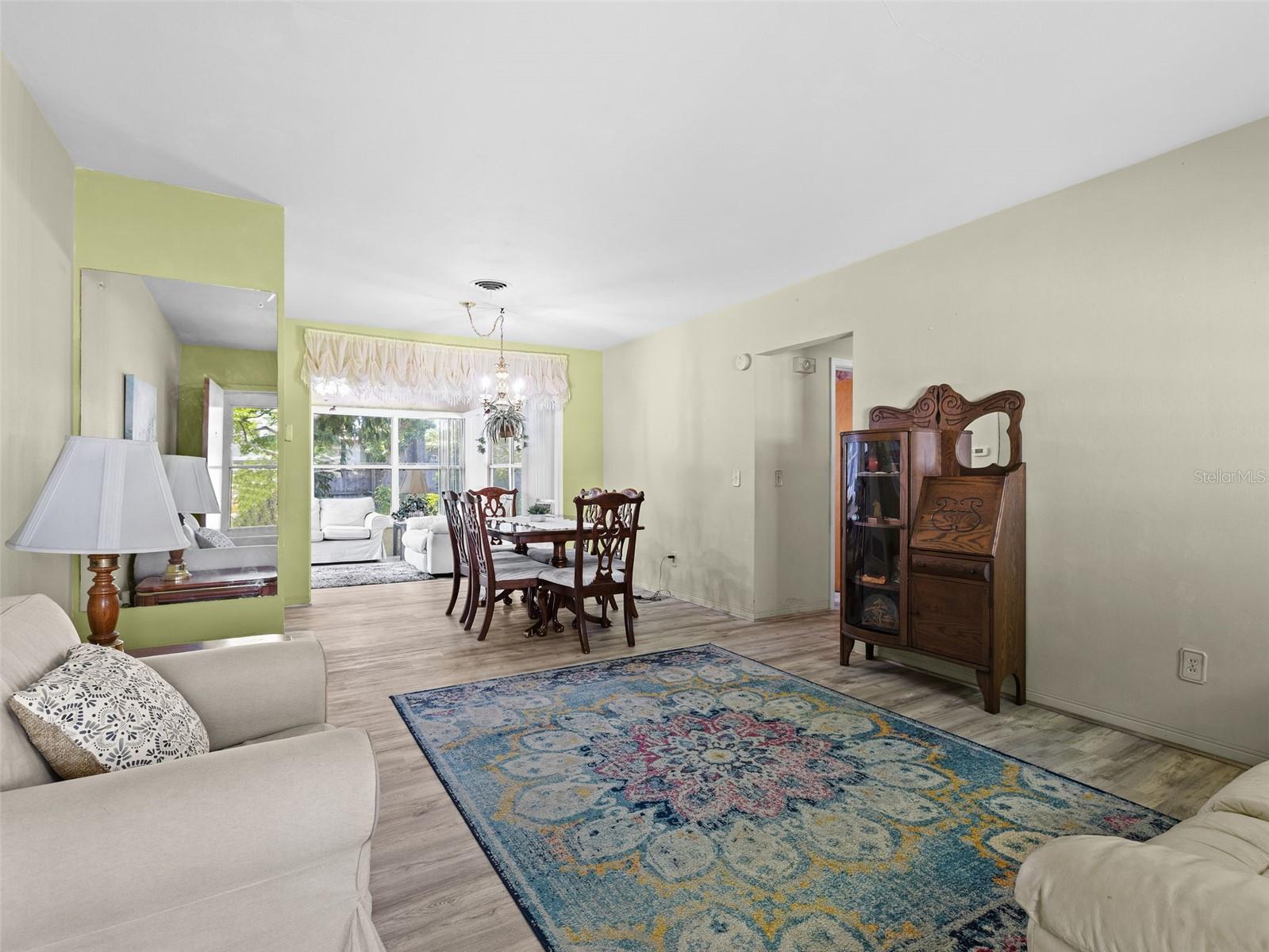 2047 GREENBRIAR BLVD, CLEARWATER, FL, 33763