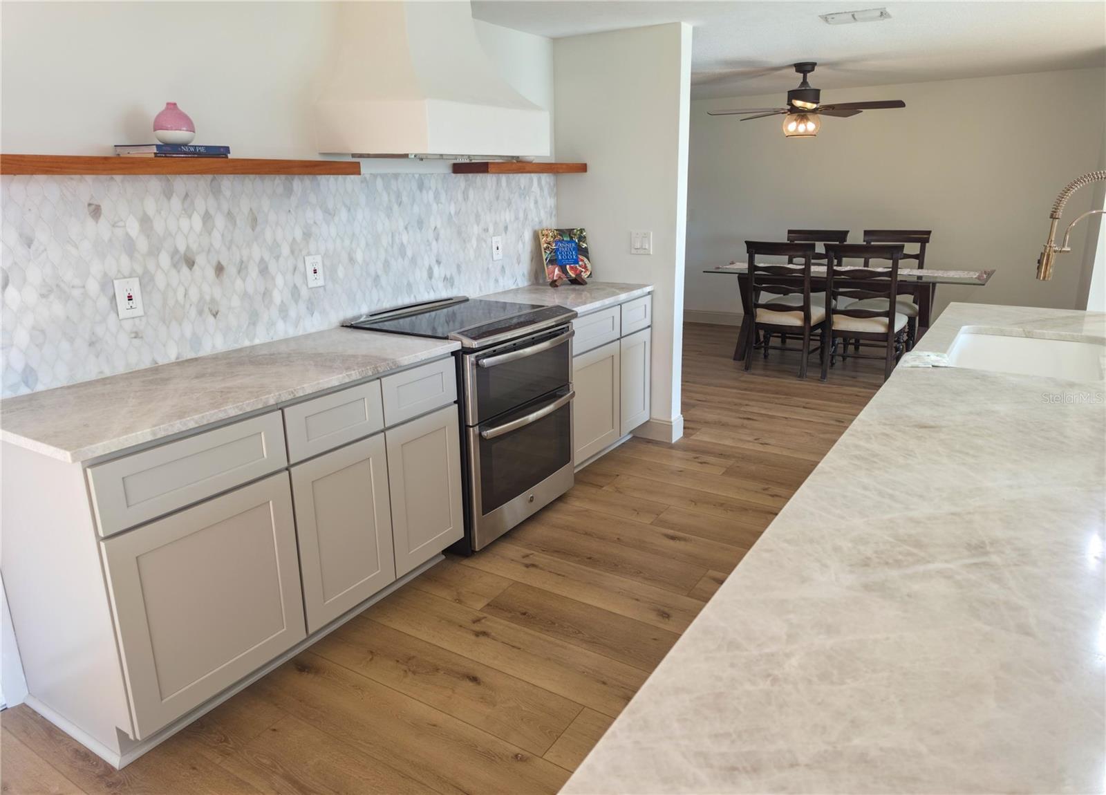 505 RED MANGROVE LN, APOLLO BEACH, FL, 33572