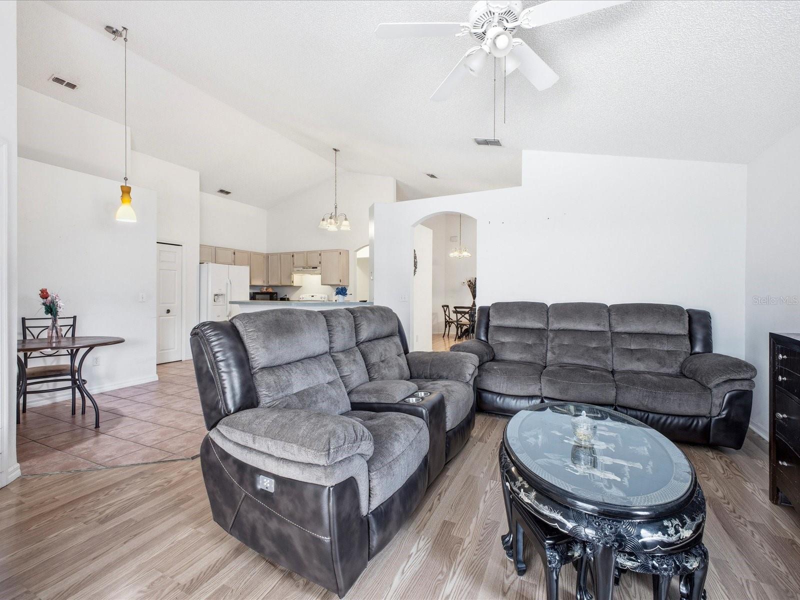 1218 WHITEWOOD WAY, CLERMONT, FL, 34714