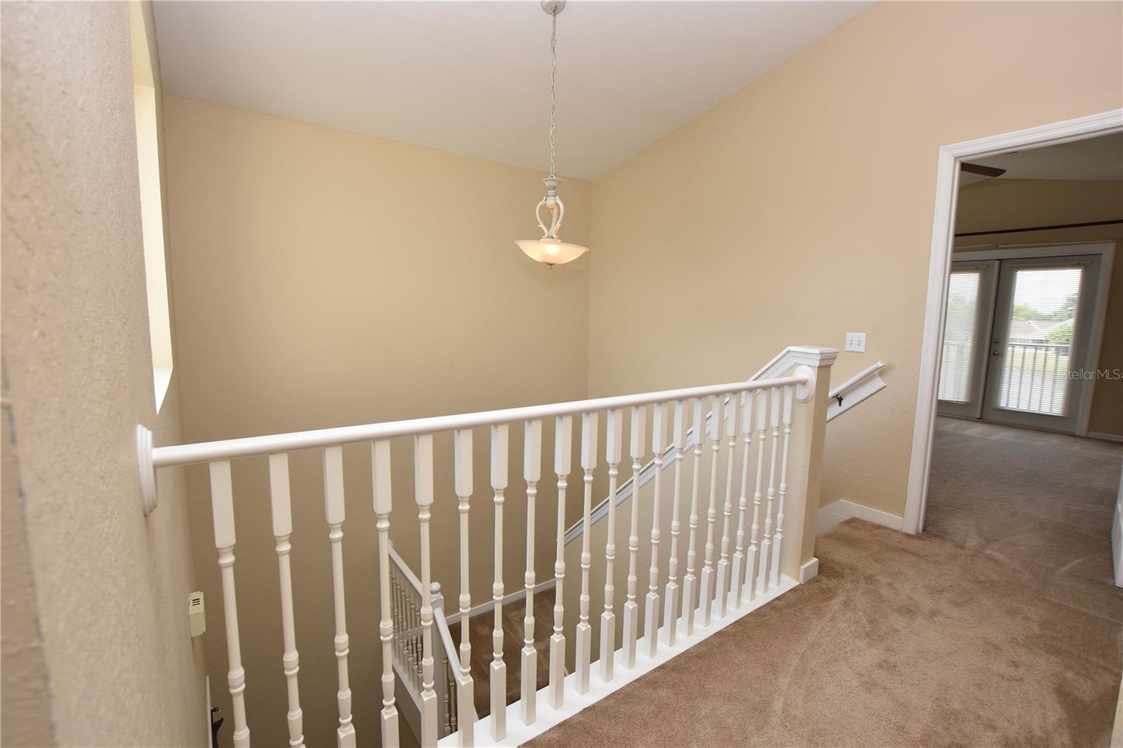 2010 HATTERAS PT, LAKELAND, FL, 33813