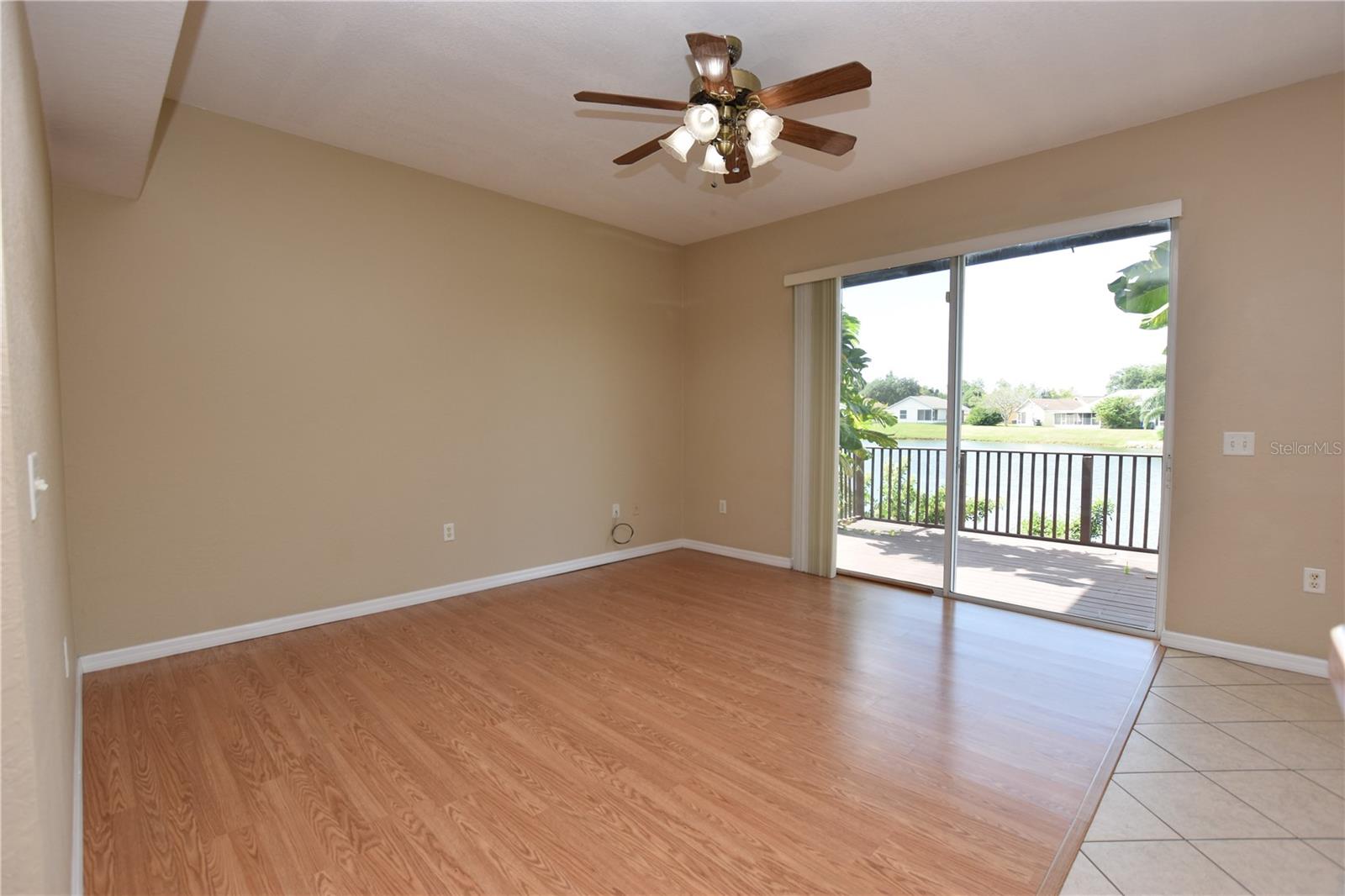 2010 HATTERAS PT, LAKELAND, FL, 33813