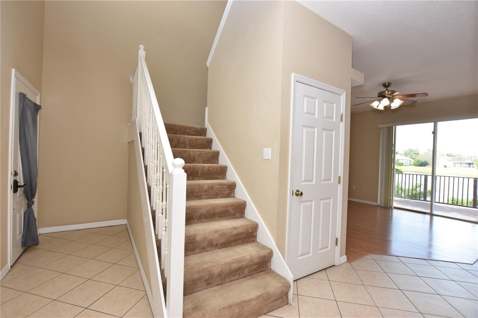 2010 HATTERAS PT, LAKELAND, FL, 33813