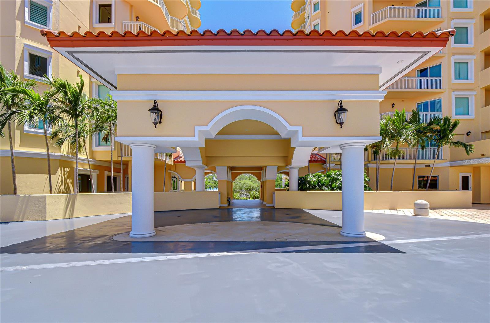 555 5TH AVE NE #711, ST PETERSBURG, FL, 33701