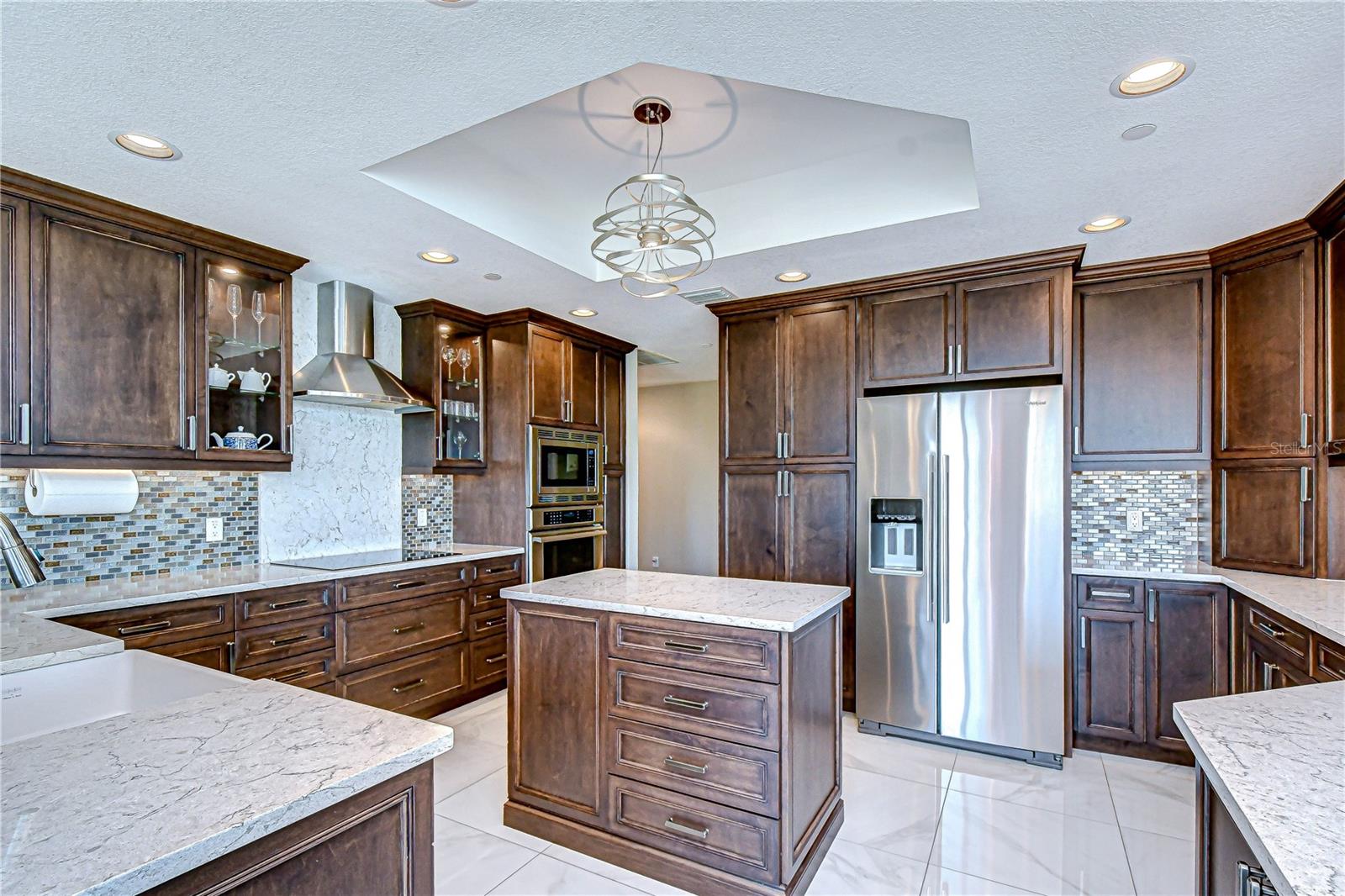 555 5TH AVE NE #711, ST PETERSBURG, FL, 33701
