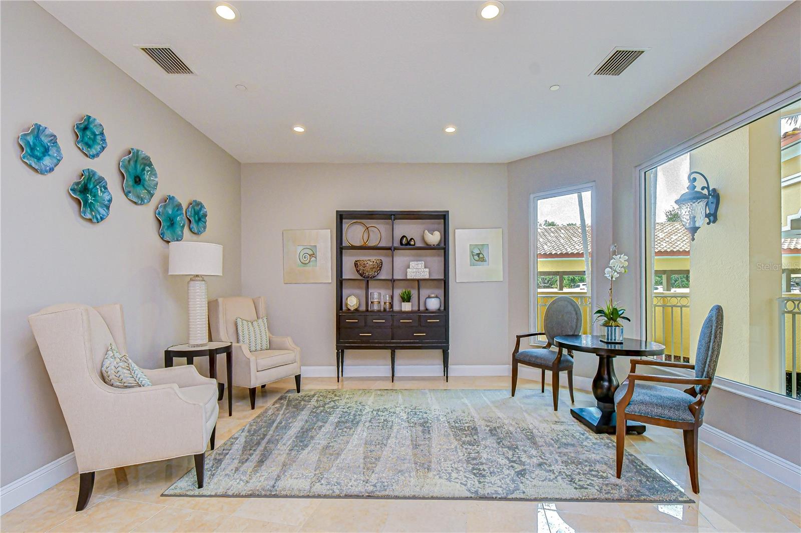 555 5TH AVE NE #711, ST PETERSBURG, FL, 33701