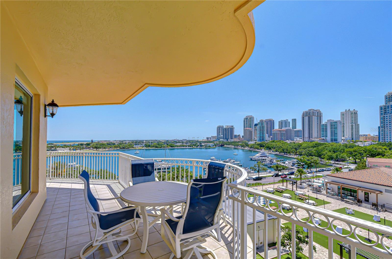 555 5TH AVE NE #711, ST PETERSBURG, FL, 33701