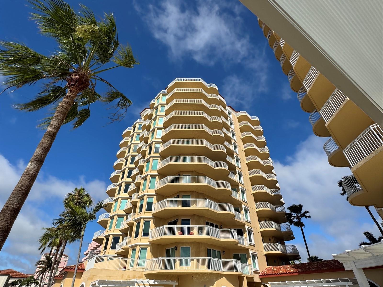 555 5TH AVE NE #711, ST PETERSBURG, FL, 33701