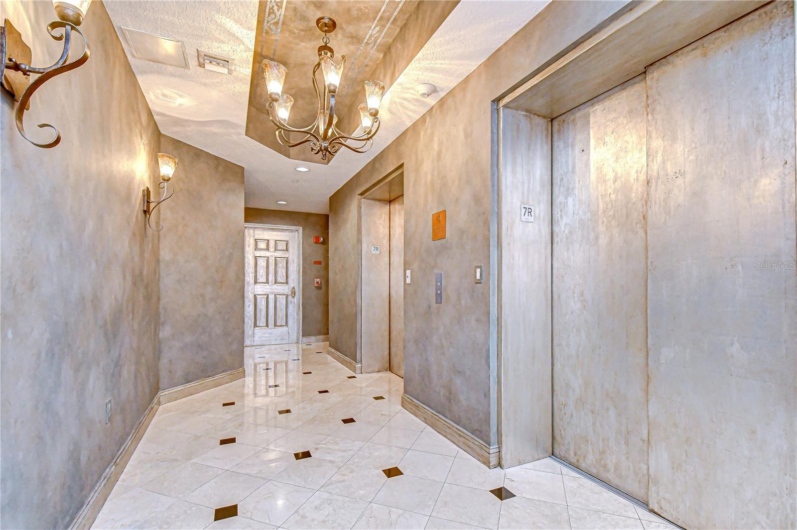 555 5TH AVE NE #711, ST PETERSBURG, FL, 33701
