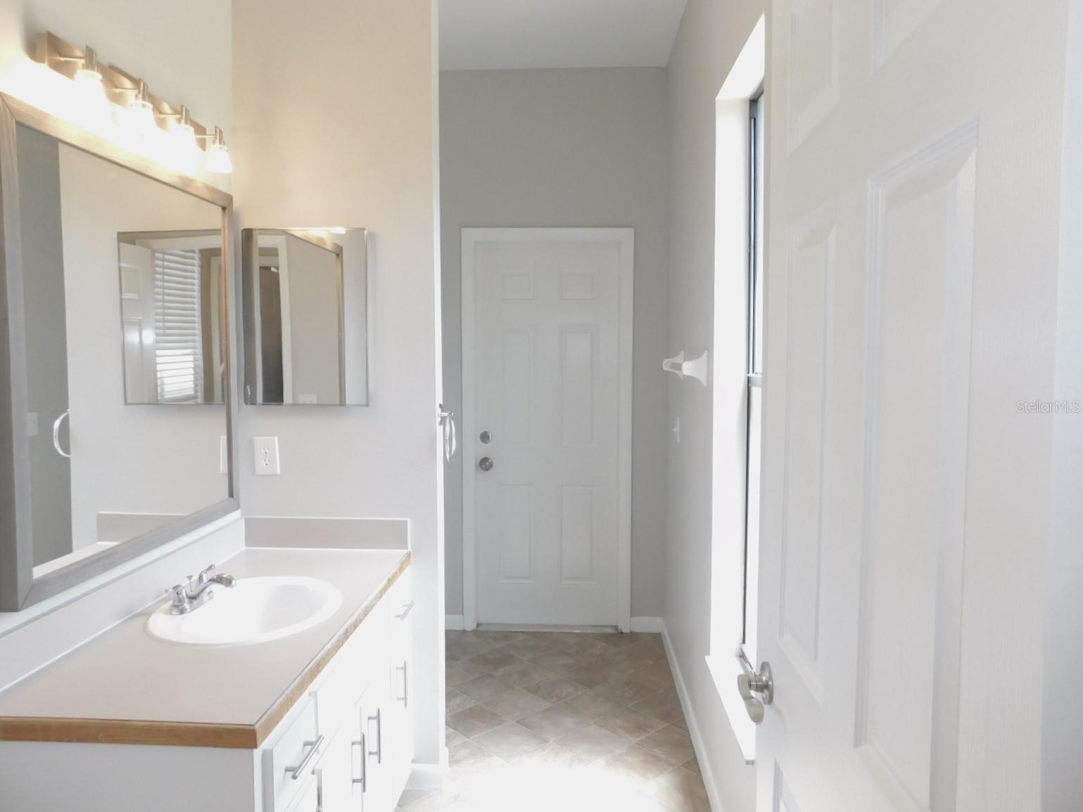 2080 SIMEON DR, PALM HARBOR, FL, 34683