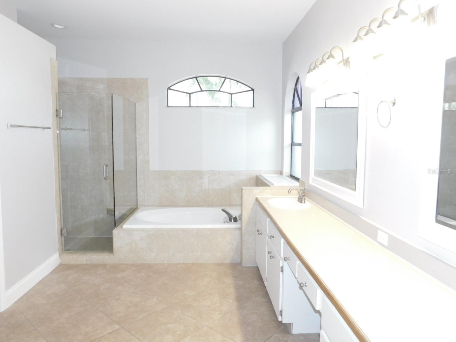 2080 SIMEON DR, PALM HARBOR, FL, 34683