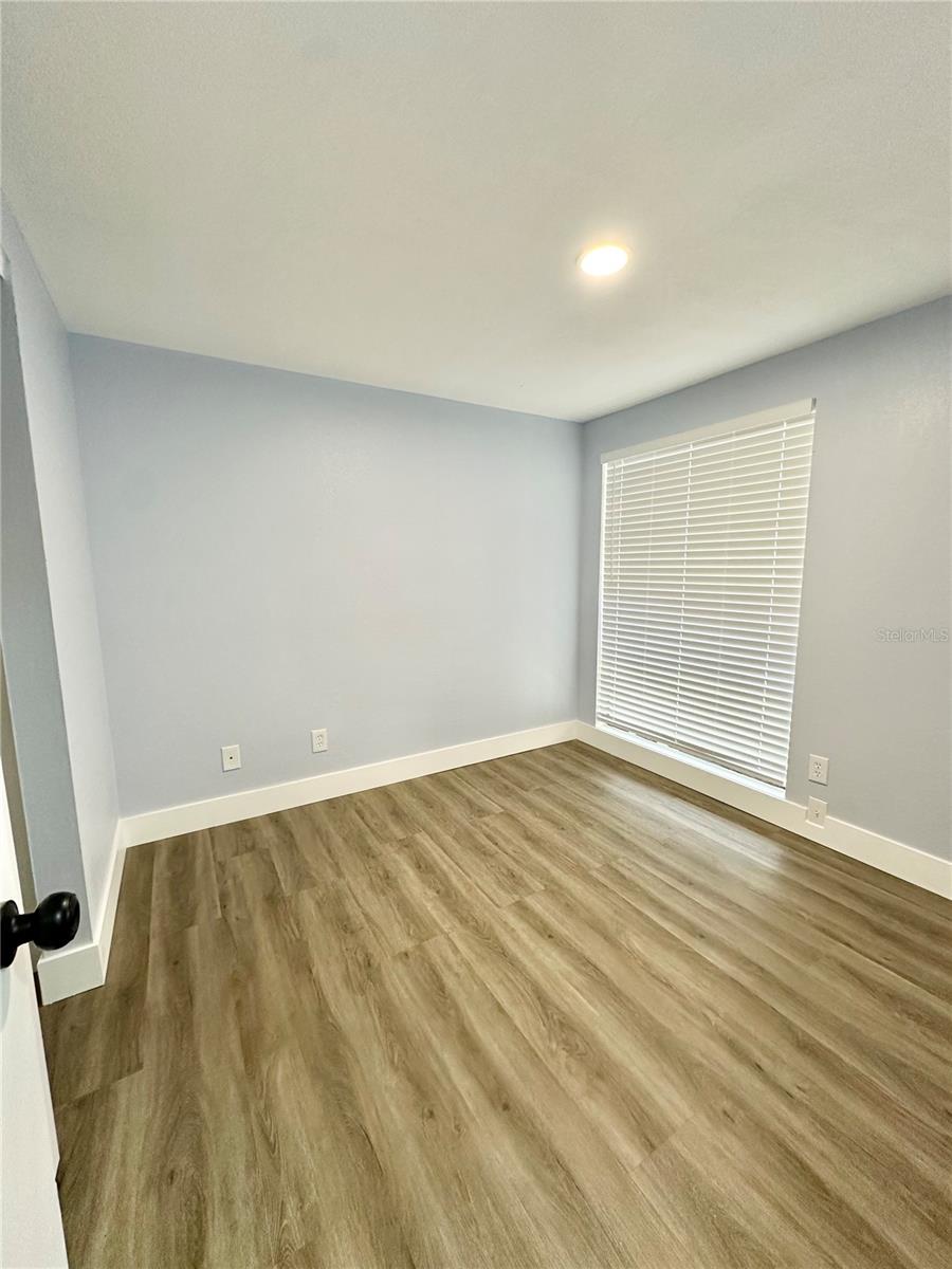 8203 OLIVEWOOD PL, TAMPA, FL, 33615