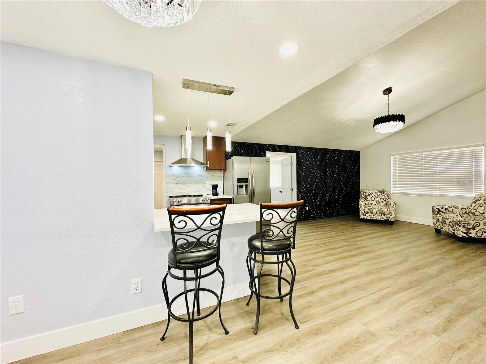 8203 OLIVEWOOD PL, TAMPA, FL, 33615