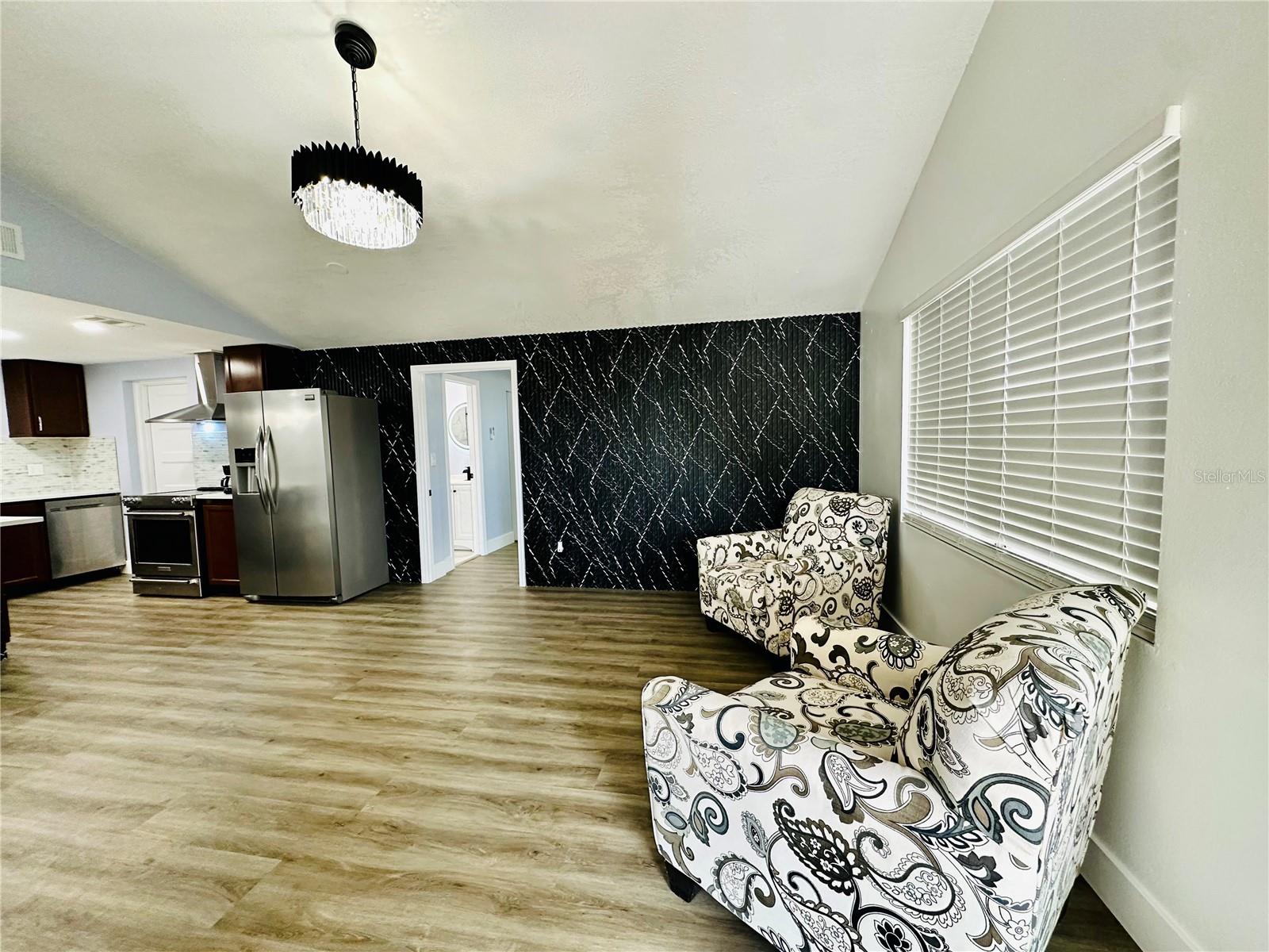 8203 OLIVEWOOD PL, TAMPA, FL, 33615